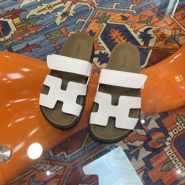 Top-Tier Version For Men And Women. The Recently Viral Herm S Uncle Sandals - Ch