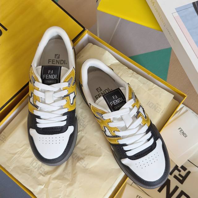 Top Version: Couple's Edition Fendi Match Capsule Series Couple's Edition Casual