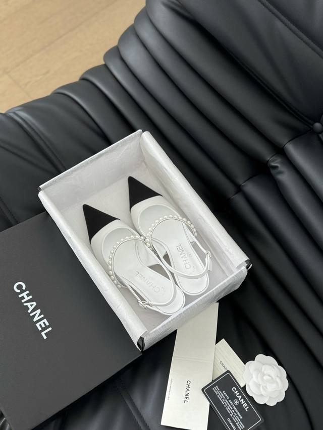 Chanel 24P Spring/Summer New Pearl Sandals Summer Sandals Evoke A Sense Of Freed
