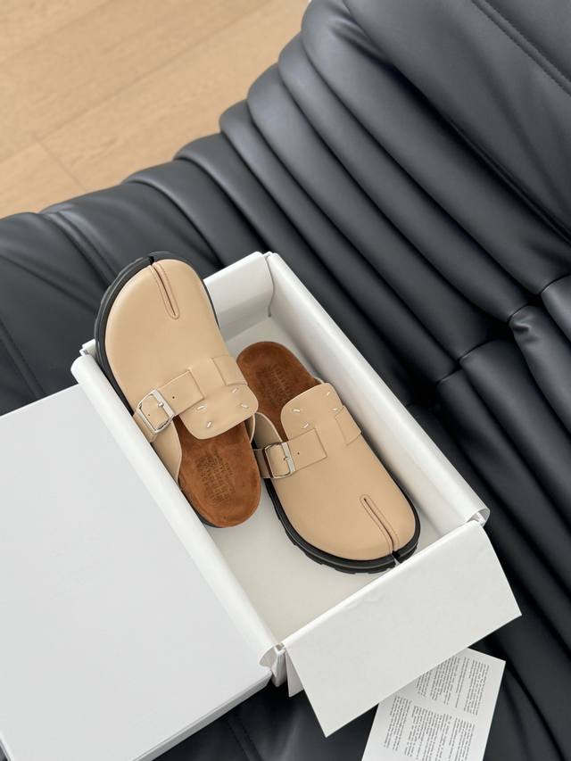 Maison Margiela Mm6 Birkenstock-Style Slippers! The New Birkenstock-Style Slippe