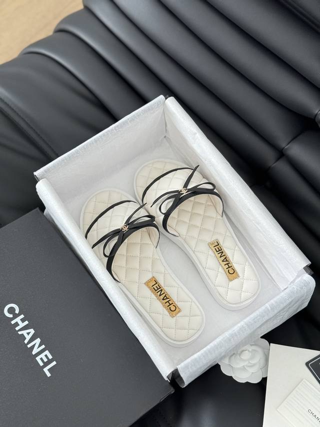 Chanel New Butterfly Button Sandals! This Season's Sandals Are Absolutely Stunni