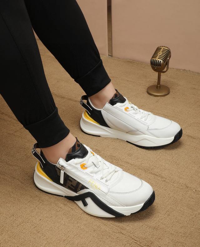 Actual Price: Fendi Best-Selling Model, Global Debut On The Official Website. Hi