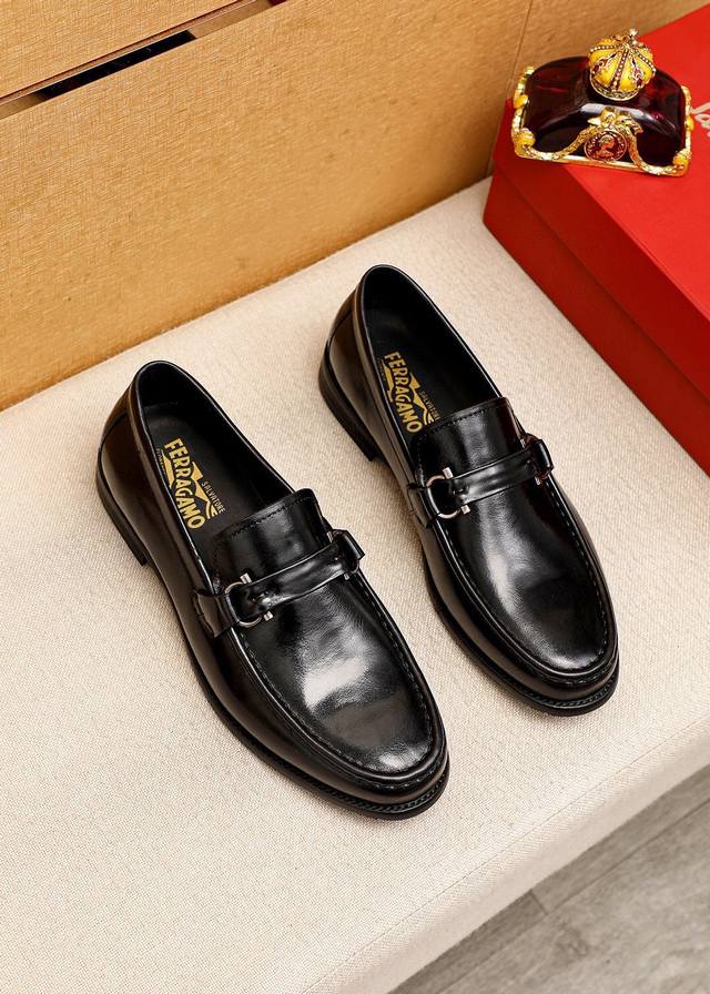 Product Trademark: Ferragamo Casual Leather Shoes Standard Sizes: 39-44 38.45.46
