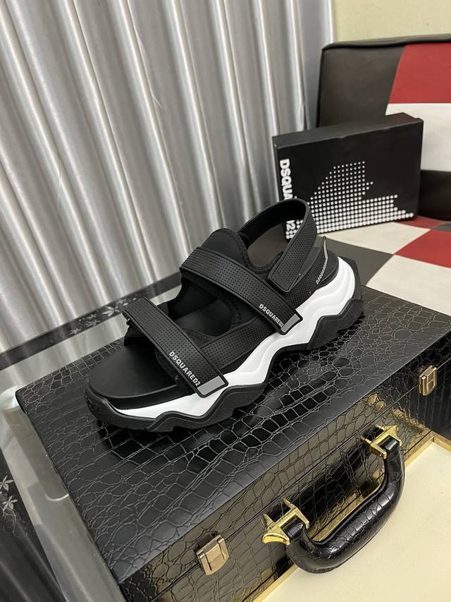 Factory Price: Brand: Dsquared2. Second Square. Standard Sizes: Men's Sizes 38-4