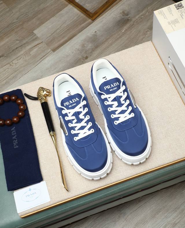 Factory Price P High-End Version, Official Website Bestseller, Trendy Brand Prad