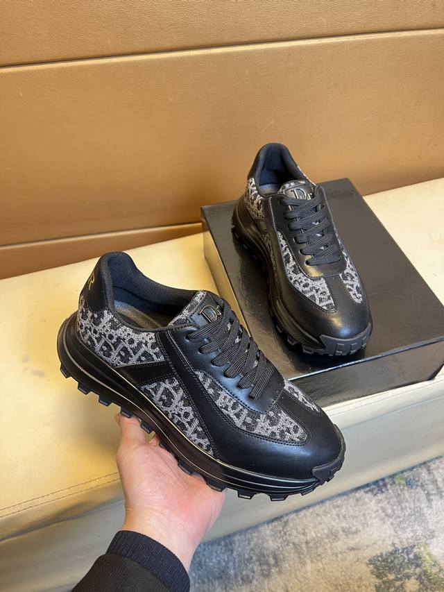 Audi Original Quality. Unique Modern-Style Sneakers. A Must-Have Casual Shoe For