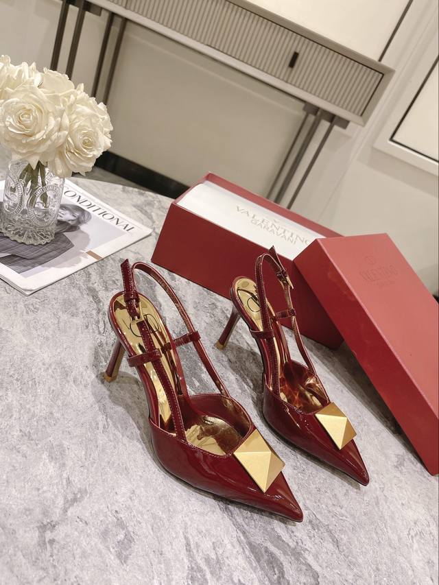 Top-Tier Version Valentino Fall/Winter New Arrival Women's 6-Color Single Shoes