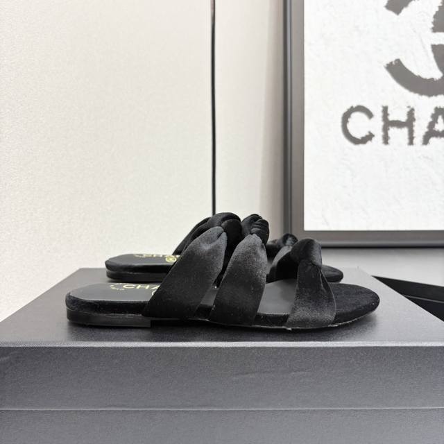 25P The Hottest Flip-Flops Of The Season! Sells Out Instantly At Stores, Trendin