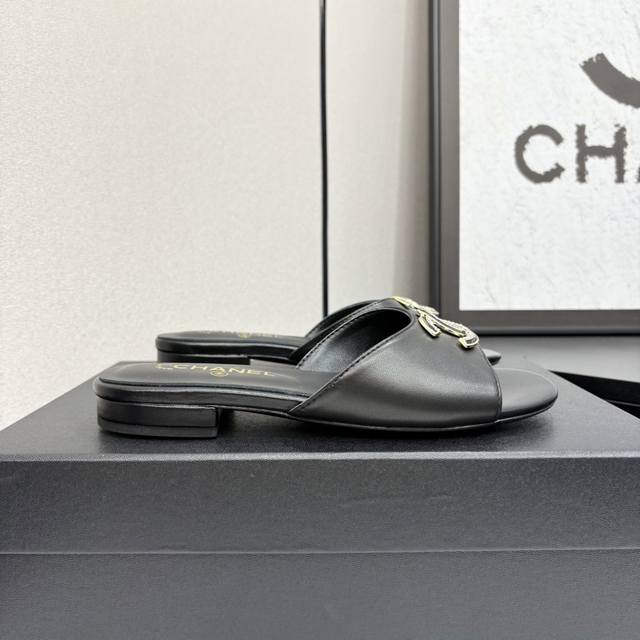 2025 Worn By Numerous Celebrities And Influencers, This Versatile Series Has Bee