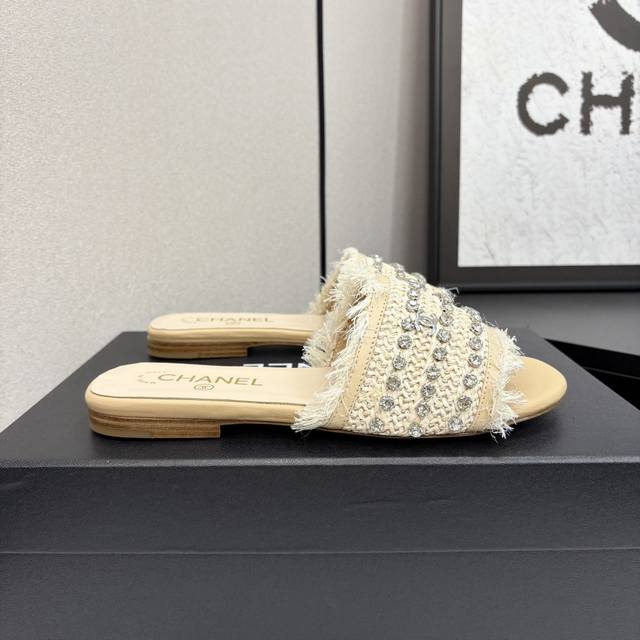 2025 A Versatile Series Worn By Numerous Celebrities And Influencers, Trending O