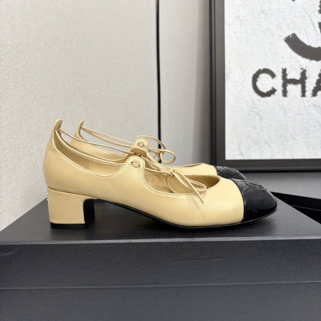 2025 Chanel This Season's Must-Have Item For Fall/Winter!! Chanel's Spring/Fall
