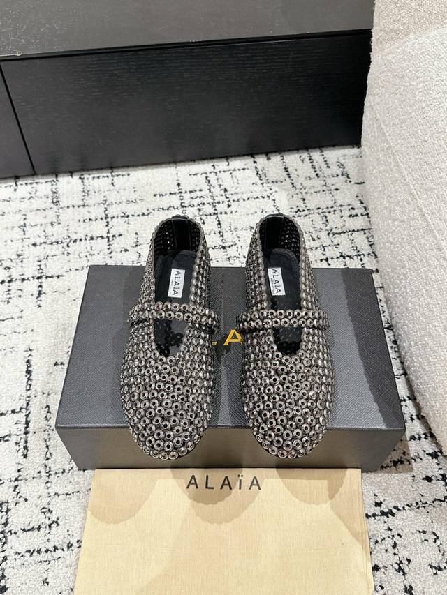 Top-Tier Version Alaia 25 Spring/Summer Latest Ballet Crystal-Embellished Shoes.