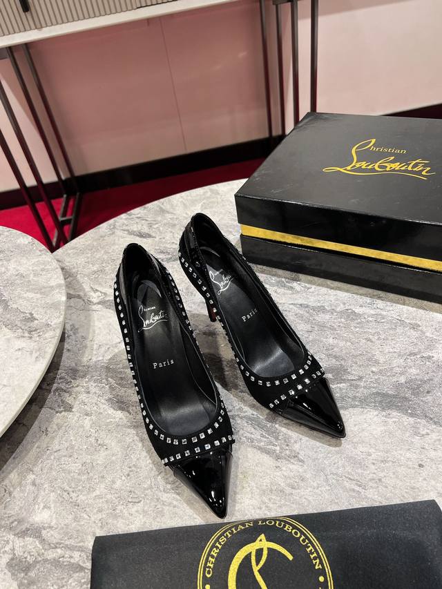 Open-Toe Single-Strap Shoe W. Duvette Strass Is An Elegant Open-Toe High-Heel Sh