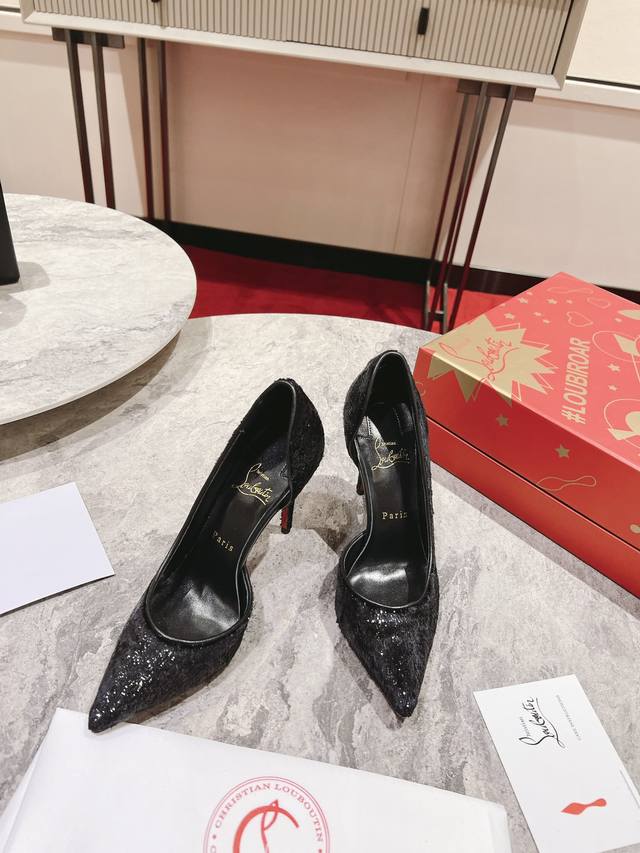 Side-Cut Single Shoe W. Custom-Made, No Returns Or Exchanges. The Iriza Pump Sho