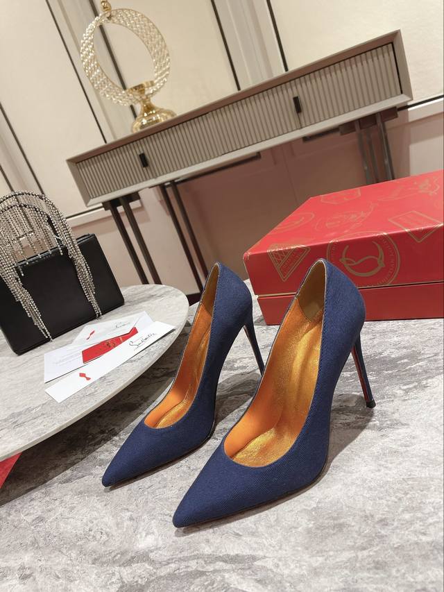 Denim Fabric Single-Sole Shoes. Custom-Made, No Returns Or Exchanges. Sizes: 34-