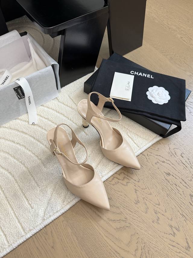 Chanel 25C New Mary Jane Pointed-Toe Pumps. The Stunning Mary Jane Series Is Har