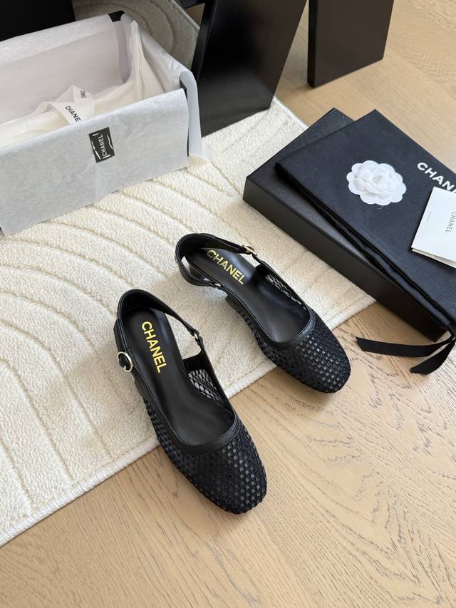 Chanel 25C New Mesh-Upper Single-Sole Shoes, Authentic 1:1 Replica. A Classic Am