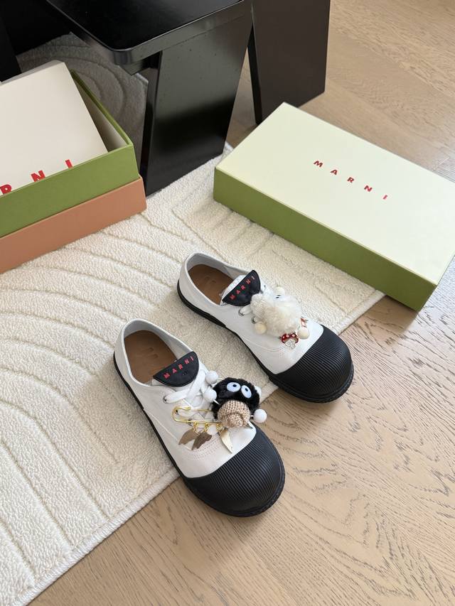 Marni 2025 Spring/Summer Oversized Shoe High-End Version Authentic Marni Design,