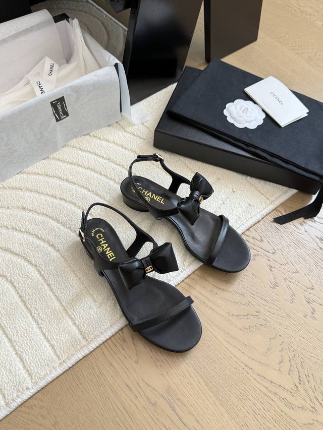 Chanel 2025P New Butterfly Bow Sandals With A Small Round Heel For Instant Heigh