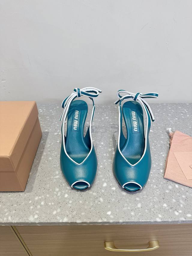 Miu Miu 25Ss Spring/Summer New Arrival Retro Fish-Mouth Sandals High Heels Sprin