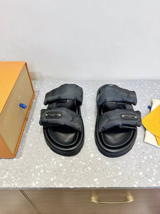 Men's Size +10 Louis Vuitton 25Ss Spring/Summer New Arrival Velcro Strap Classic