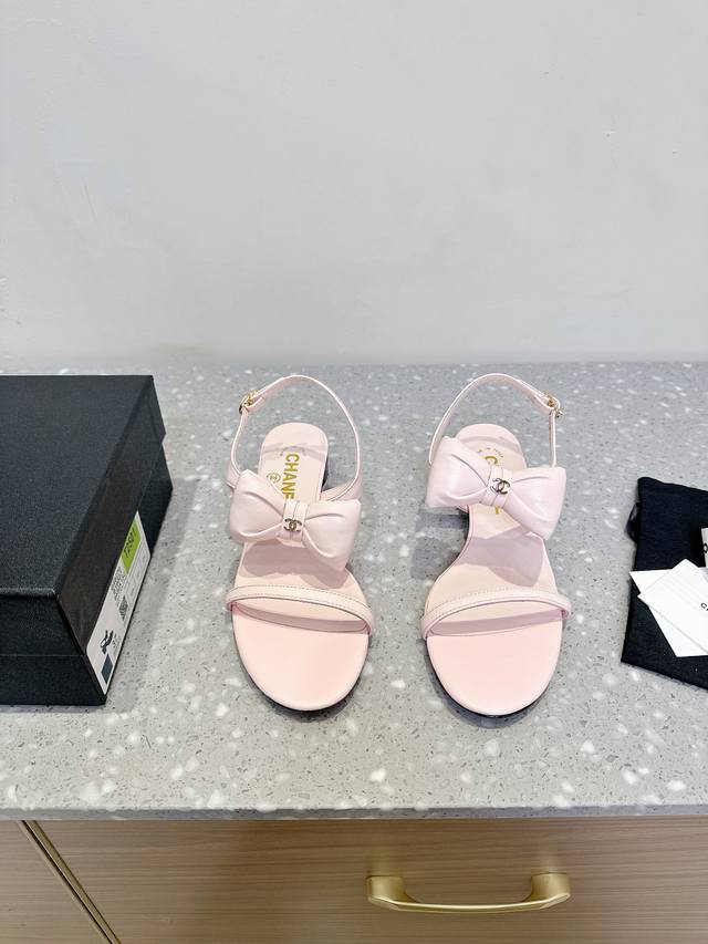 Comes With An Airplane Box Packaging. Chanel 25Ss Spring/Summer New Arrival Chun