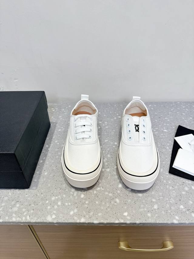 Chanel 25Ss Spring/Summer New Arrival Thick-Soled Casual Shoes Cookie-Shaped Sho