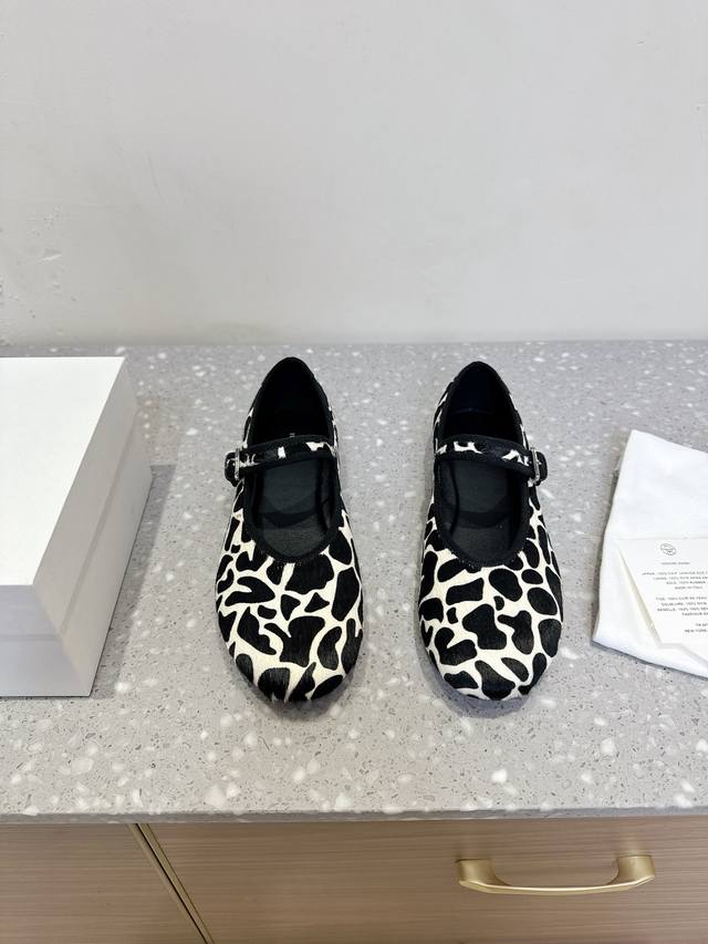 Dongguan Stock The Row 25Ss Spring/Summer New Arrival Ballet Flats A Simple Yet