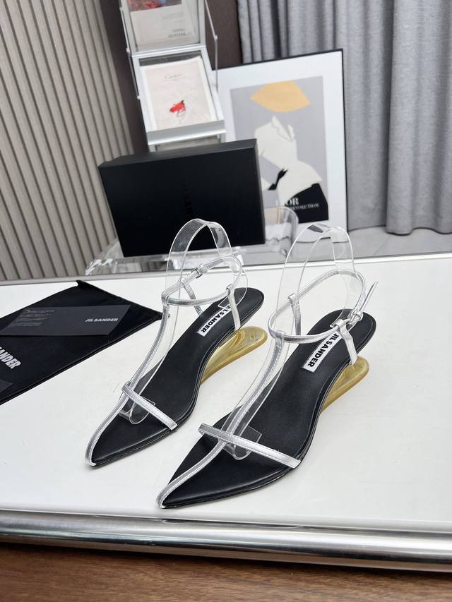 High-Quality Factory-Direct Jil Sander Early Spring Sandal Series! Spring/Summer