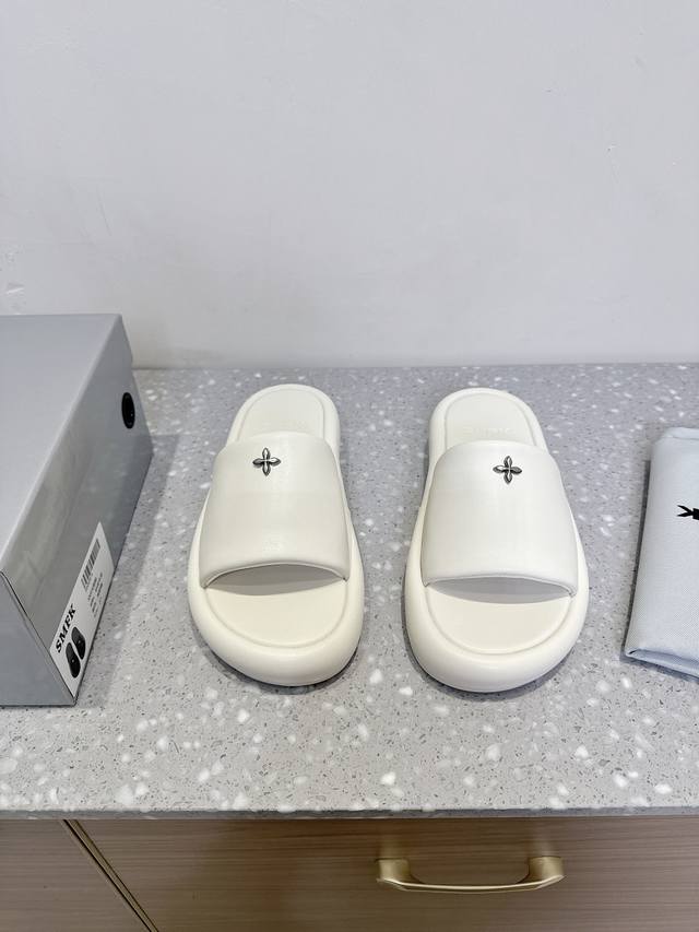Smfk Niche Fashion Brand 25Ss Spring/Summer New Arrival Thick Sole Bread-Style S