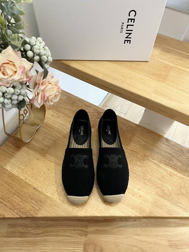 Celine Top-Tier Counterfeit Goods, Highest Version, Fisherman Shoes. Early Sprin