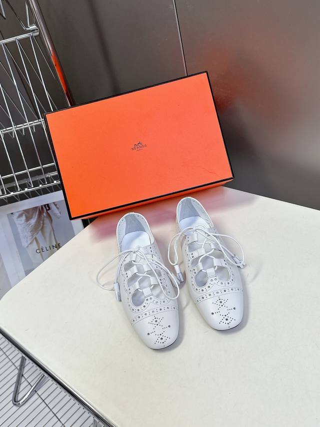 Herm S Spring/Summer Latest Single-Sole Shoe, Extremely Difficult To Source, Cla