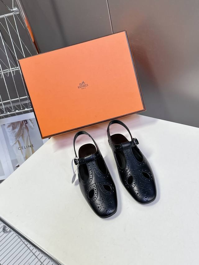 Herm S Spring/Summer Latest Mary Jane Open-Back Single Shoes. Extremely Difficul