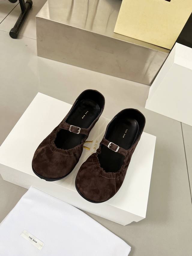 High-Quality Factory-Direct The Row 24 Flat Elastic-Ankle Dancing Shoes The Mome