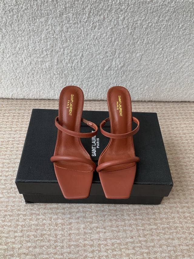 Saint Lauren* Ysl 25Ss New Arrival Single Strap Logo Heeled Sandals Ysl Runway-I