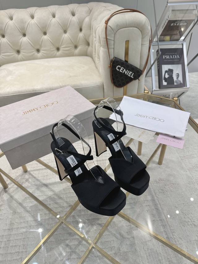 Jlmmy Choo Zhou Yangjie 2025 Modern Footwear 25Th Anniversary Summer Collection