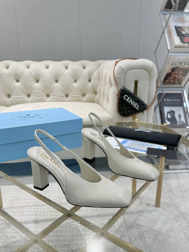 New Arrival, In Stock, Original Mold 1:1 Replica, Highest Version, 2025 Prada Ea
