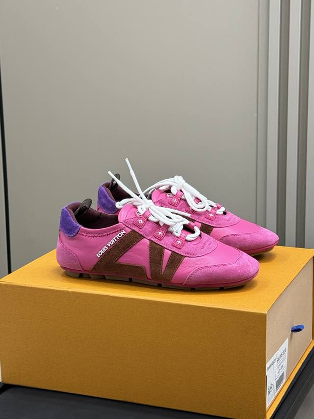 Lv Ss25 New Arrival~From The Tips Of Your Toes To The Streets, At The Pivotal Mo