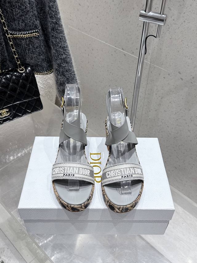 25Ss Spring/Summer New Arrival Dior D-Attitude Wedge Sandal With Cross Strap And