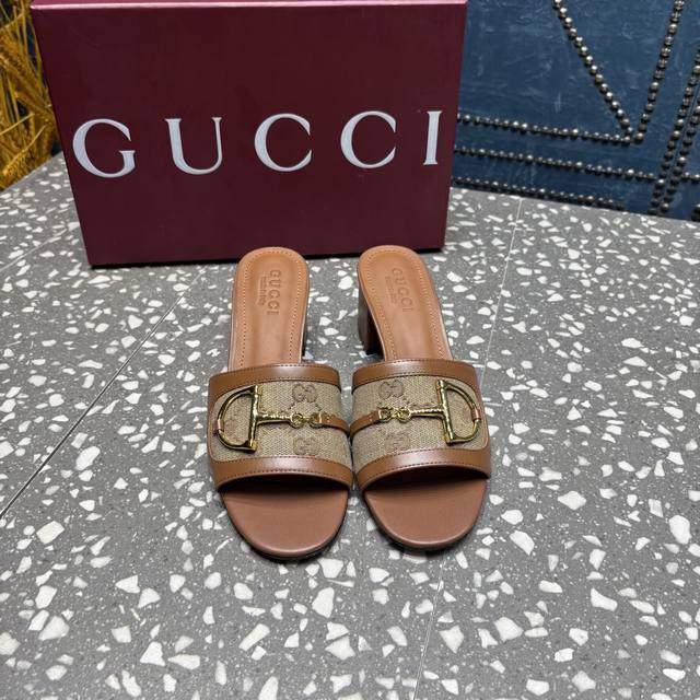 Gucci's Latest D-Shaped Horsebit Strap Sandals, With The Official Store, Top-Tie