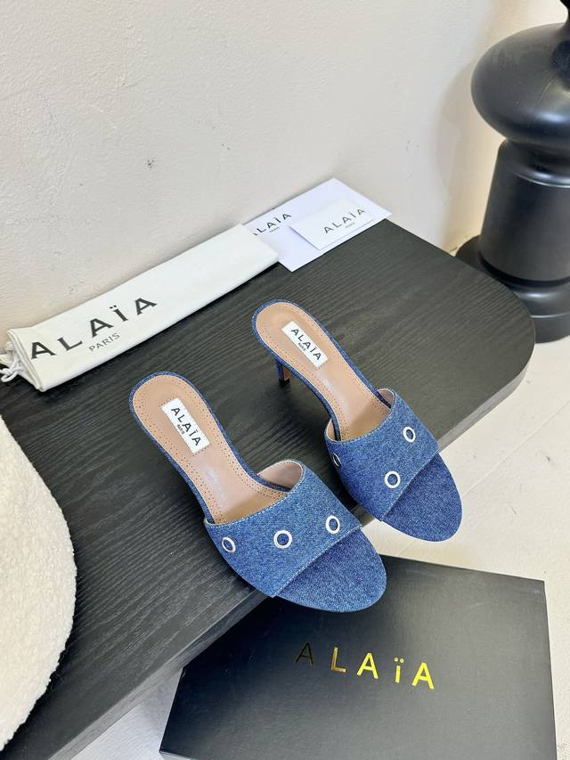 Aria New Arrival High-Heel Mule Sandals: Minimalist Yet Luxurious Elegance. Smoo