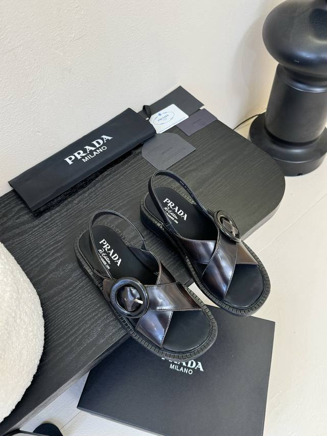 Prad* 25Ss Cross-Strap Sandals Prad* Prada 25Ss Roman-Woven Sandals! Retro, Fash