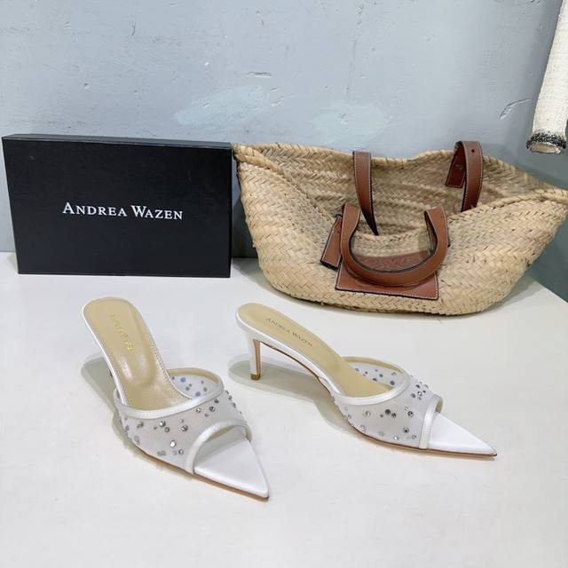 High-Quality Factory-Direct! Niche Fashion Brand 2025 Spring/Summer Sexy Lace Me
