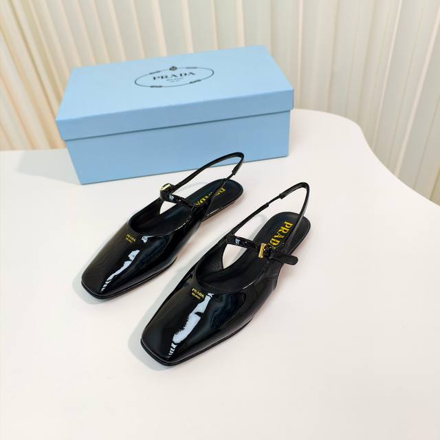 Original Development, Premium Quality Prada 25Ss Spring/Summer New Arrival Flat-