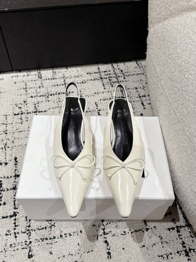 Jacquemus Premium Brand 25 Spring/Summer Pointed-Toe Kitten Heel Pumps Recent Ho