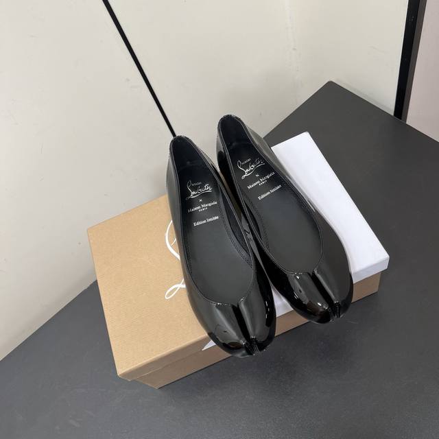 Genuine Leather Sole Mm6 Margiela Collaboration Cl Red Sole Shoes Tabi Split-Toe