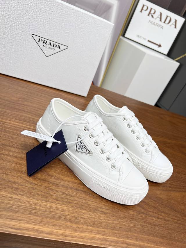 The Highest Version Available On The Market Prada 25 Spring New Arrival Triangle