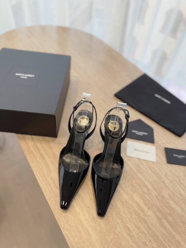 High-End Version Saint Laurent* Ysl 25 Spring/Summer New Runway High-Heel Shoes.