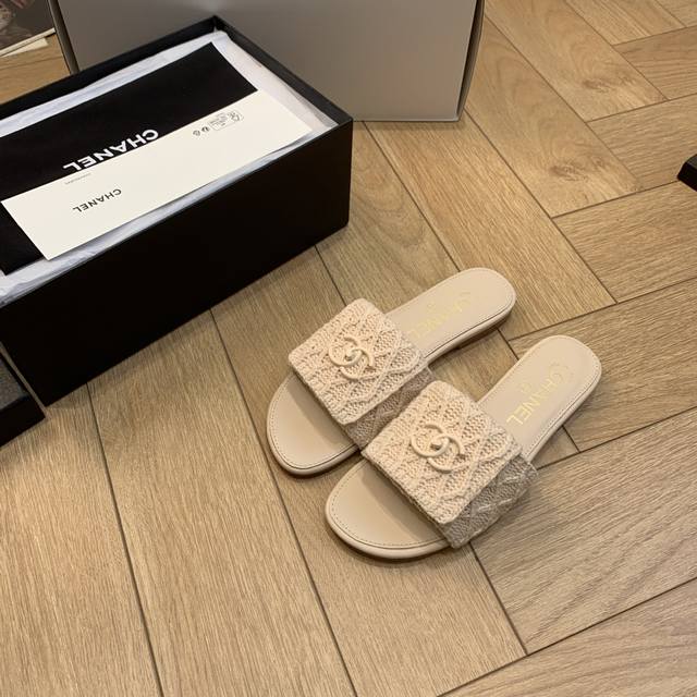 2025 Chanel This Season's Must-Have Item For Fall And Winter!! Chanel's Heavy-Du