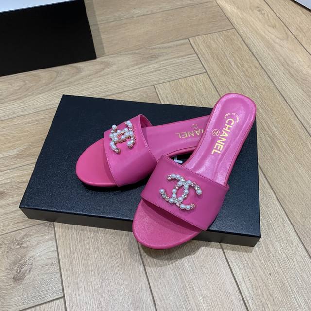 Is A Huge Hit! Authentic Store Version!! Must-Have For The Runway Collection, Pu